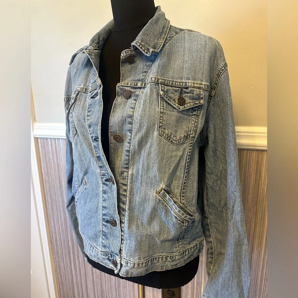 Levi Strauss Signature Denim Jacket Light Wash Women’s Size 12/14 Y2K